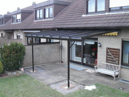 Terrassenueberdachung braun .JPG